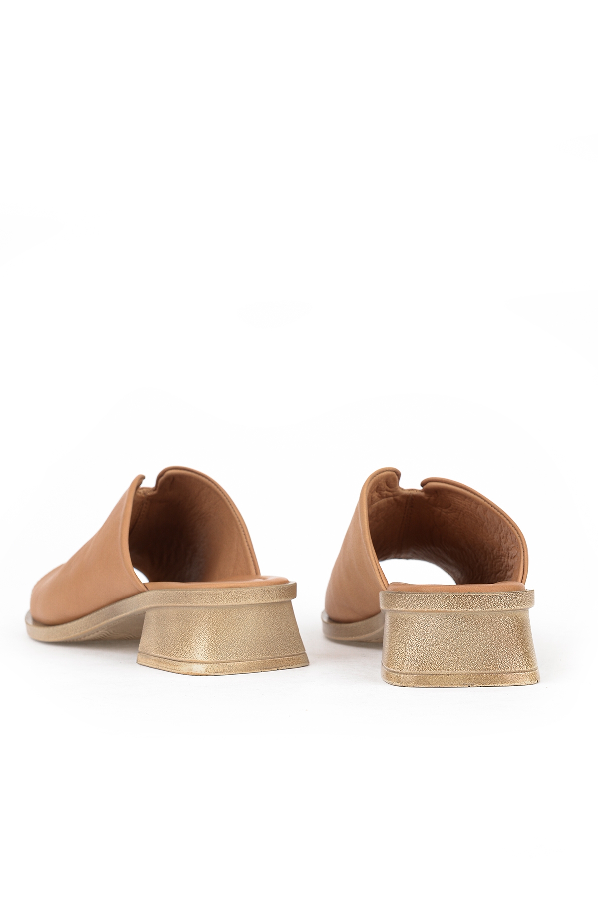 Ziya Siyah Ziya Hakiki Kadın Deri Topuklu Terlik 1611020Z6189