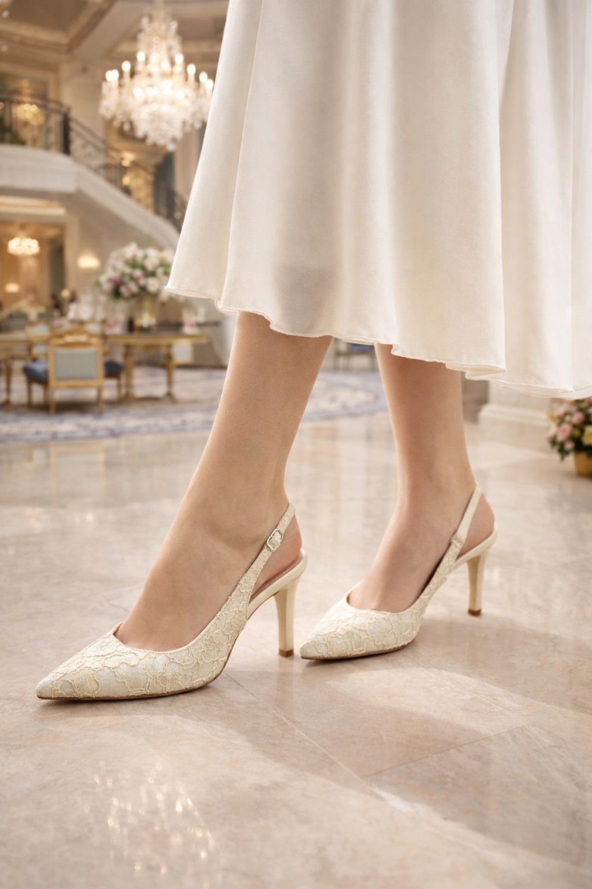 Odesa Ayakkabı Siyah Odesa Ayakkabı Odesa Zarif Kadın Dantel Kaplama Topuklu Arka Bantlı