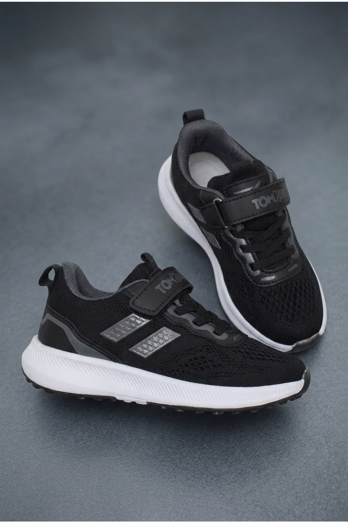 Tonny Black Beyaz Tonny Black Rahat Kalip Çocuk Unisex Nefes Alabilen Cırtlı Bağcıklı Sneaker