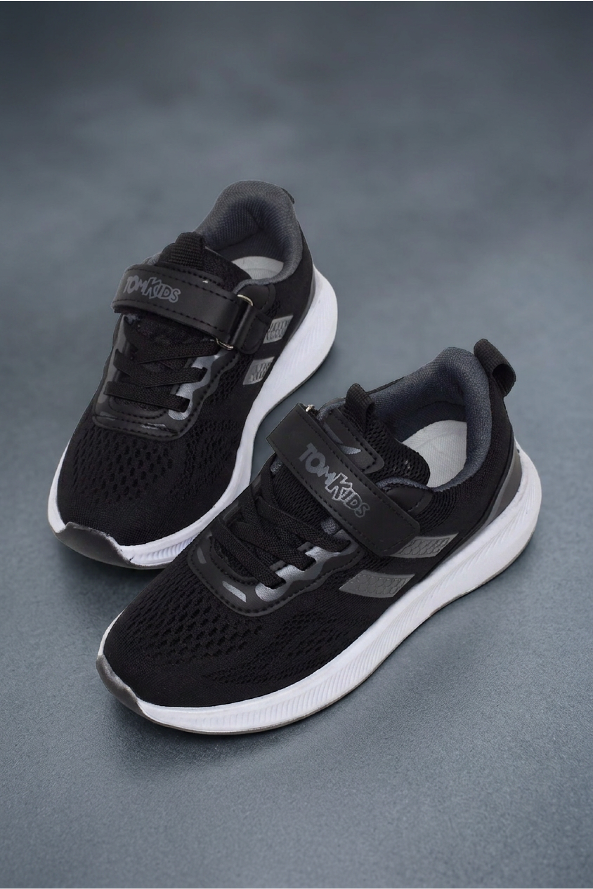 Tonny Black Beyaz Tonny Black Rahat Kalip Çocuk Unisex Nefes Alabilen Cırtlı Bağcıklı Sneaker