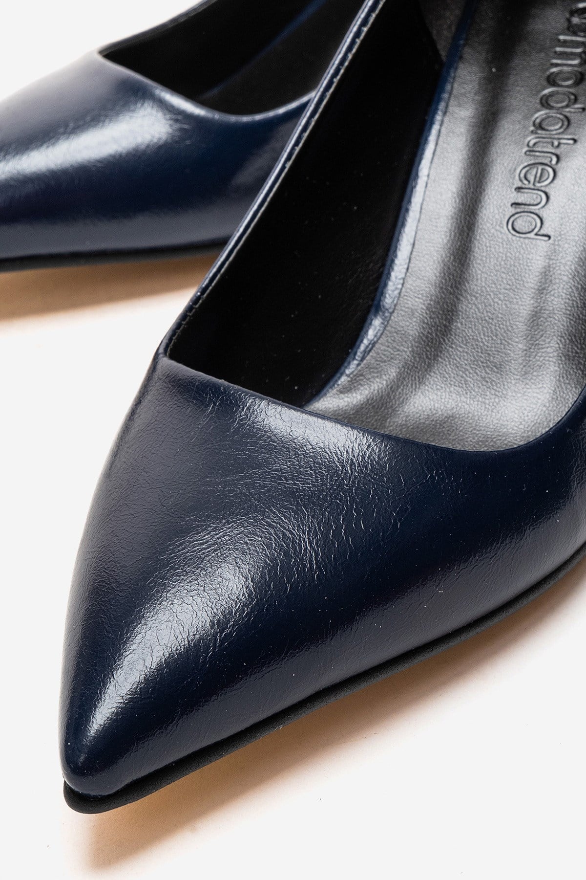 Ccway Siyah Ccway Sivri Burunlu Kadın