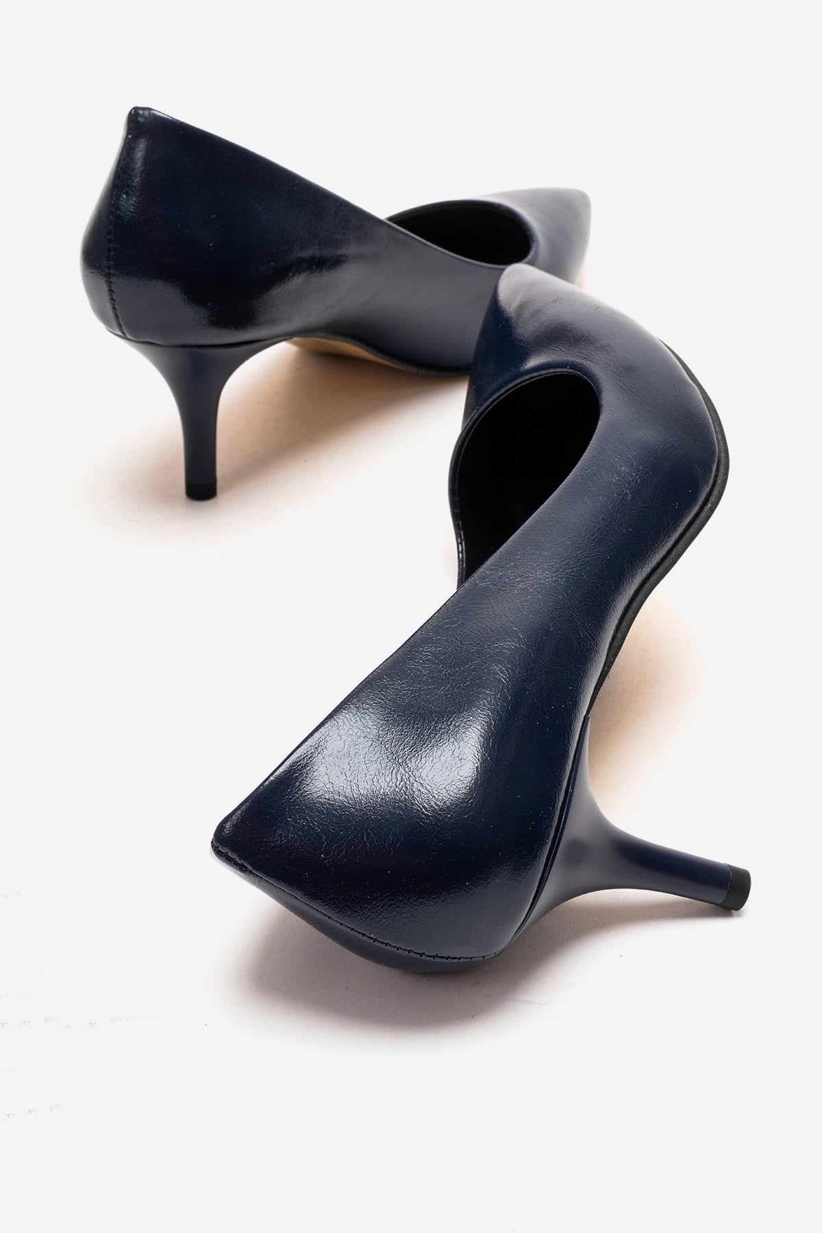 Ccway Siyah Ccway Sivri Burunlu Kadın