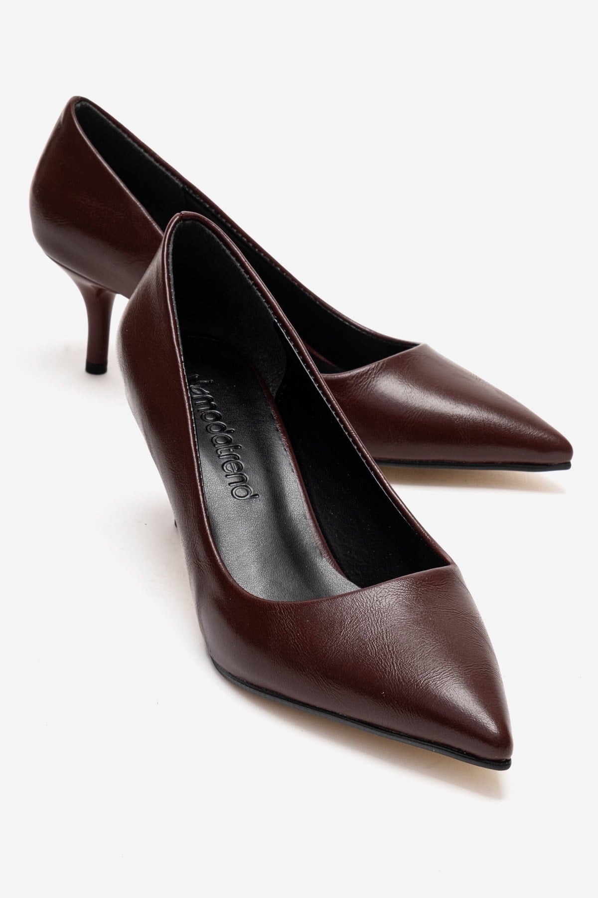 Ccway Siyah Ccway Sivri Burunlu Kadın