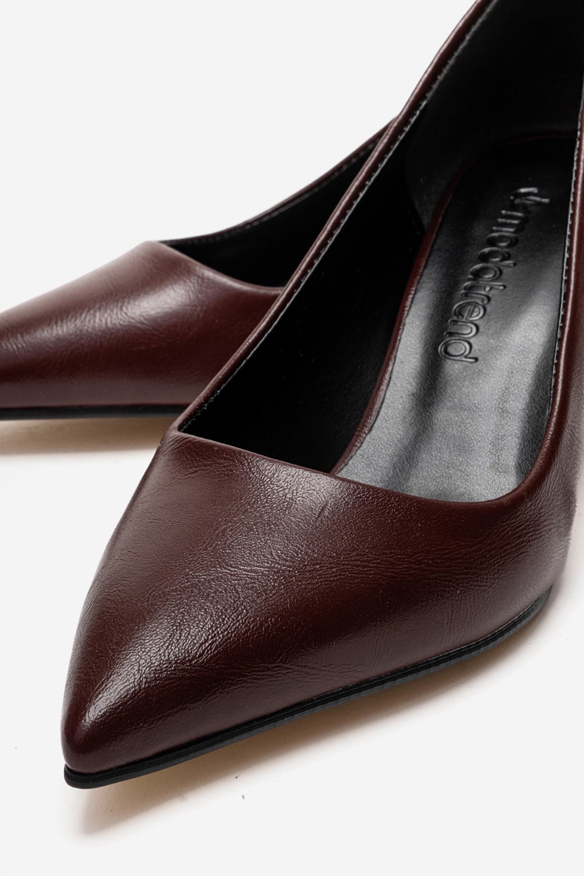 Ccway Siyah Ccway Sivri Burunlu Kadın