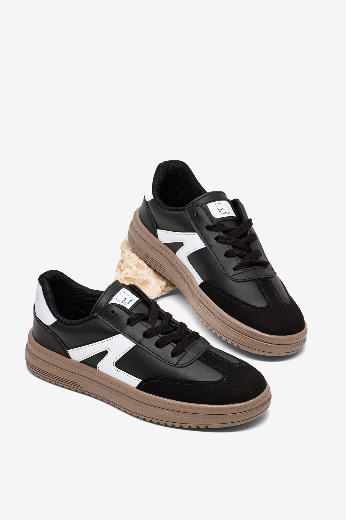 Tonny Black Beyaz Tonny Black Rahat Kalip Kadın Kauçuk Taban Bağcıklı Sneaker