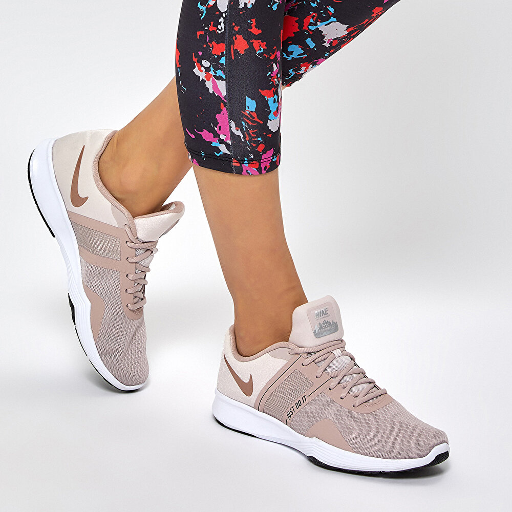 wmns city trainer 2