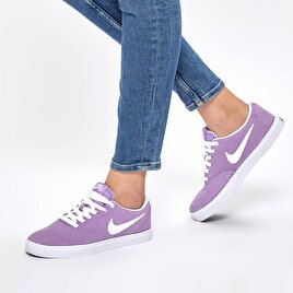 Beyaz Mor Renk Kowalski Nike Erkek Kadin Ayakkabi Modelleri Flo Sayfa 2