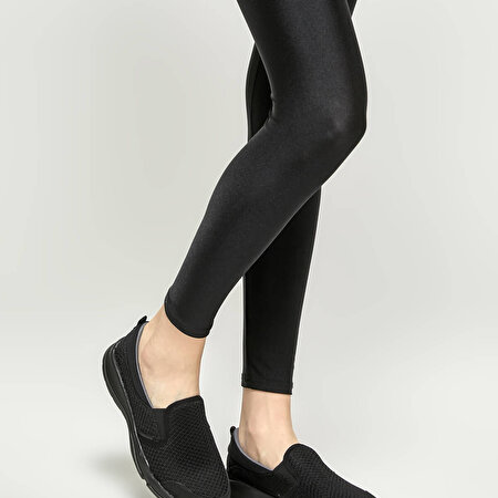 LIPONIS WMN Siyah Kadın Comfort Ayakkabı_1