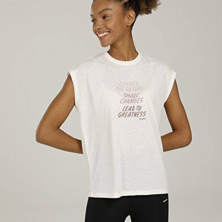 SN629 LORA SLOGAN DETAILE Ekru Kadın Kısa Kol T-Shirt
