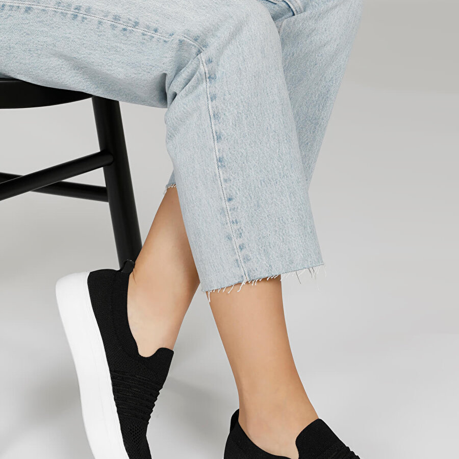 THEOGONY 1FX Siyah Kadın Slip On Ayakkabı_1