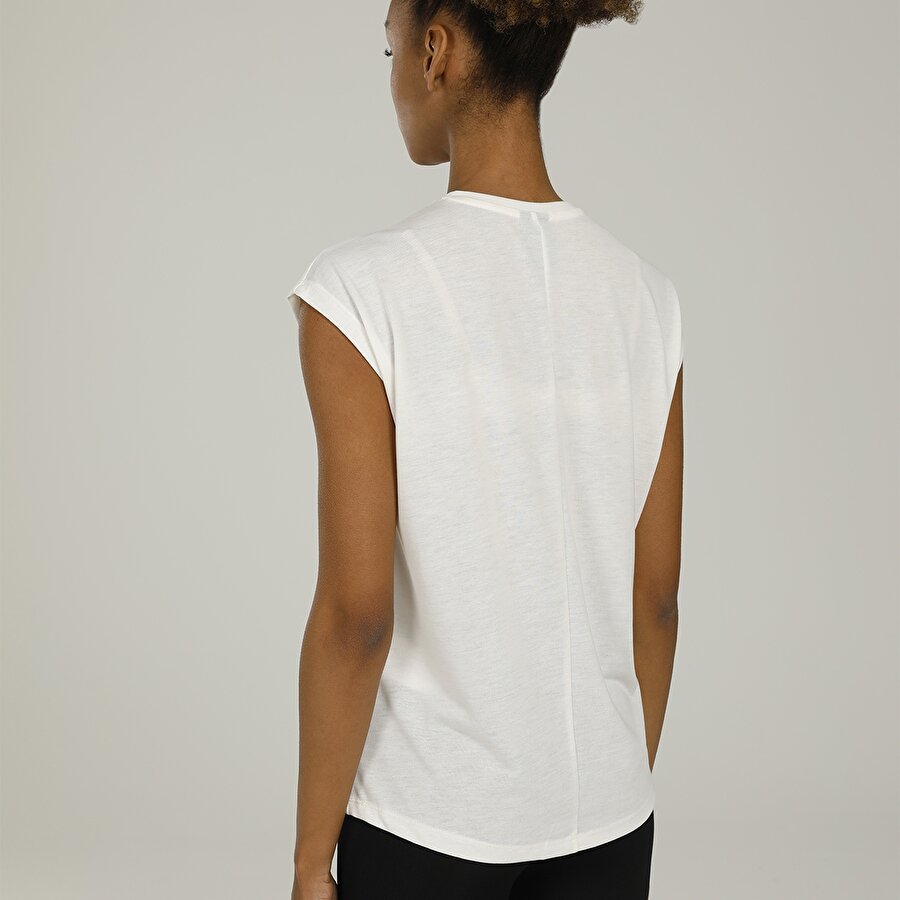 SN629 LORA SLOGAN DETAILE Ekru Kadın Kısa Kol T-Shirt_1