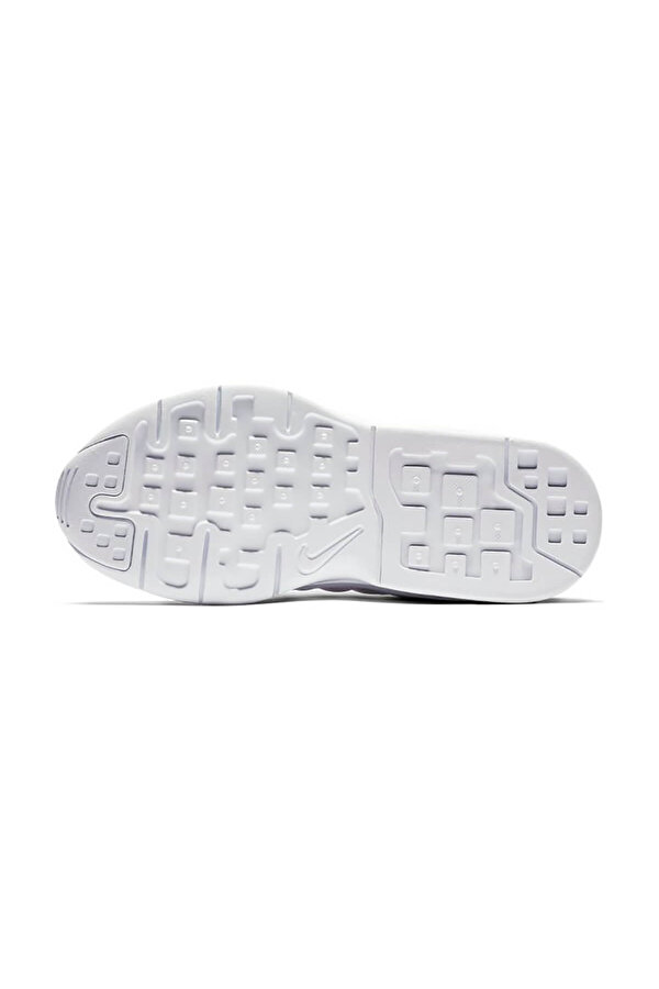 Nike invigor deals beyaz