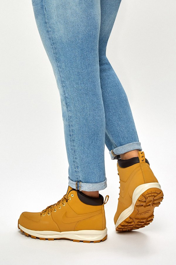 Nike Manoa Leather Желтый 006 Мужчина Ботинки
