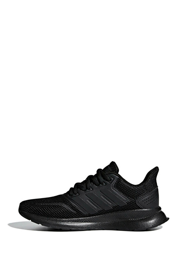 Adidas D nyaca nl Markalarda Net 30 40 50 ndirim Modelleri