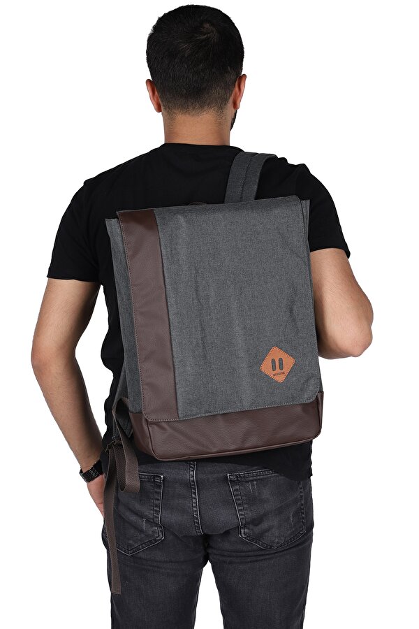STRONG 15.6 İNCH Laptop Bölmeli Sırt Çantası, Okul ve Seyahat Çantası KFT02 FÜME