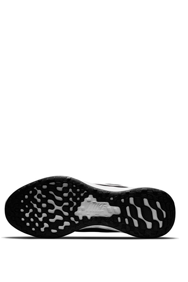 REVOLUTION 6 NN BLACK Man Running