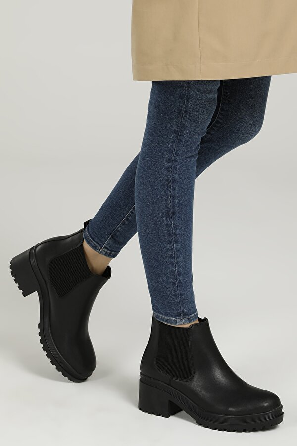 Art Bella Cw21101 1Pr Black Woman Heeled Boots