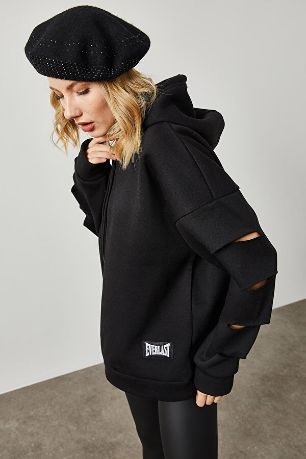 Siyah Kolları Lazer Kesimli Etiket Detaylı Sweatshirt 2KXK8-45750-02