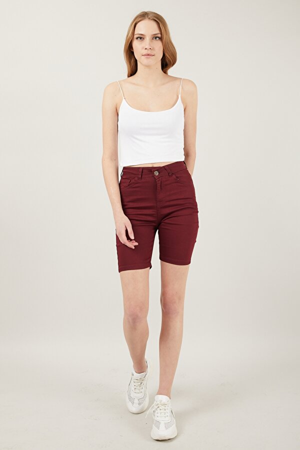 Kadın Cepli Slim Fit Şort