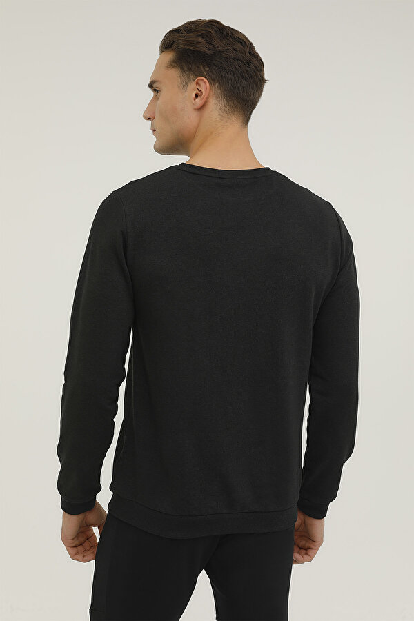 M-CGK62 RUSH SLOGAN SWEAT BLACK Man 060
