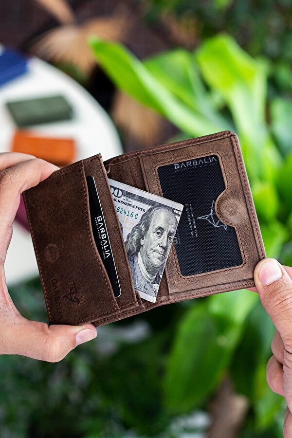 Magnet Crazy Deri Unisex Kartlık Cüzdan Kahverengi