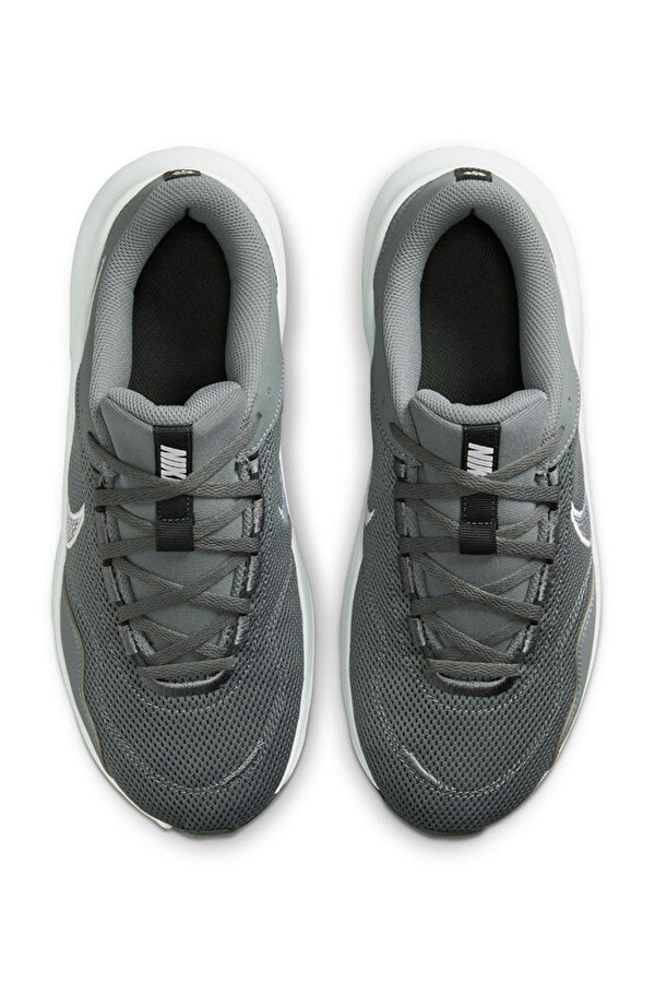 M  LEGEND ESSENTIAL 3 GRAY Man Running