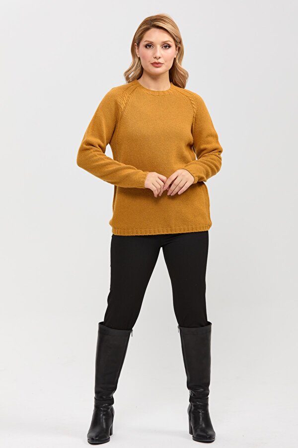 Kadın Sıfır Yaka Omzu Saç Örgülü Yün Kazak 22096 Hardal