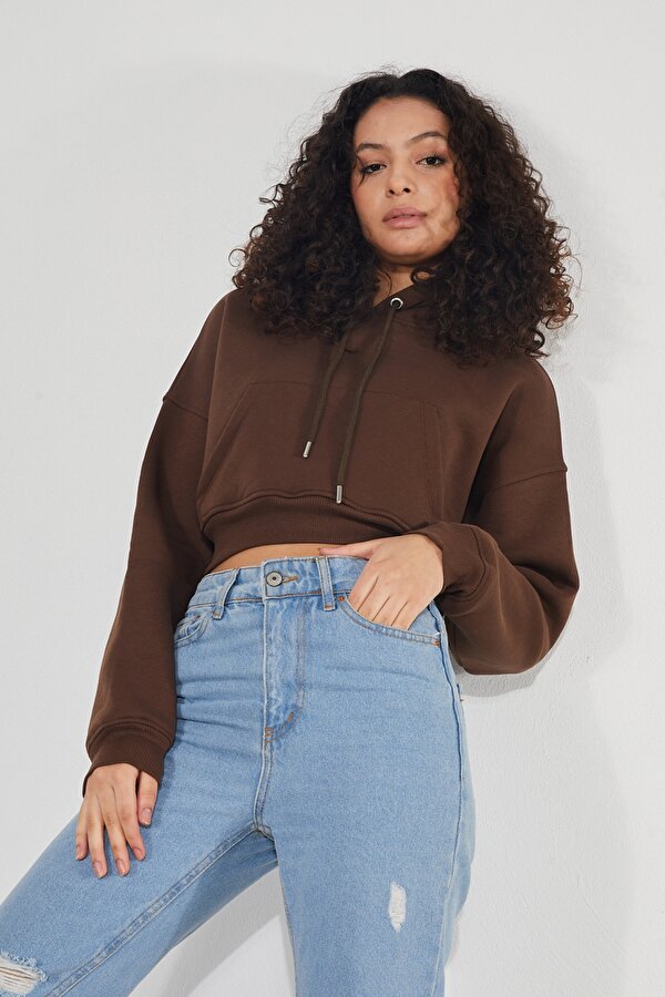 Kadın Kapüşonlu Kanguru Cepli 3 İplik İçi Polarlı Şardonlu Basic Kalın Crop Sweatshirt