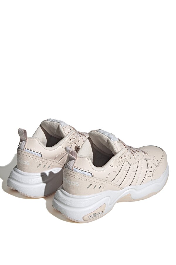 STRUTTER POWDER Woman 001