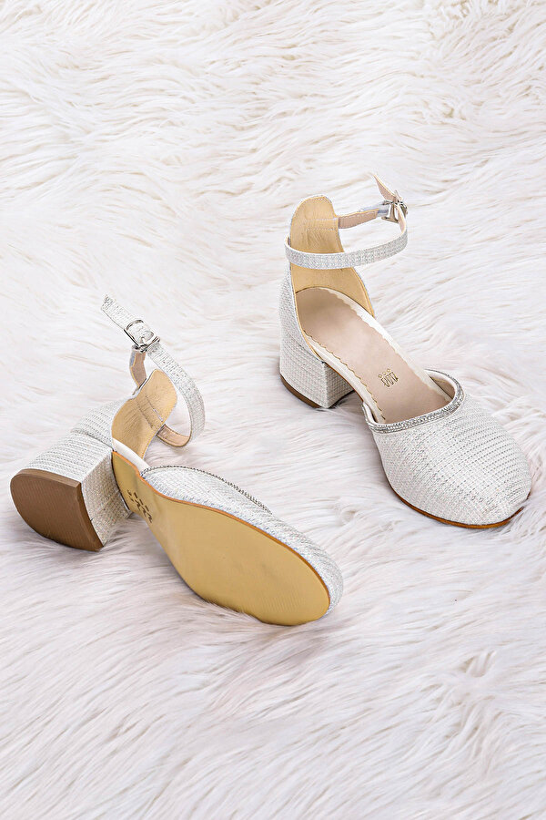 https://floimages.mncdn.com/media/catalog/product/23-04/10/200871545-2-1681113458.jpg