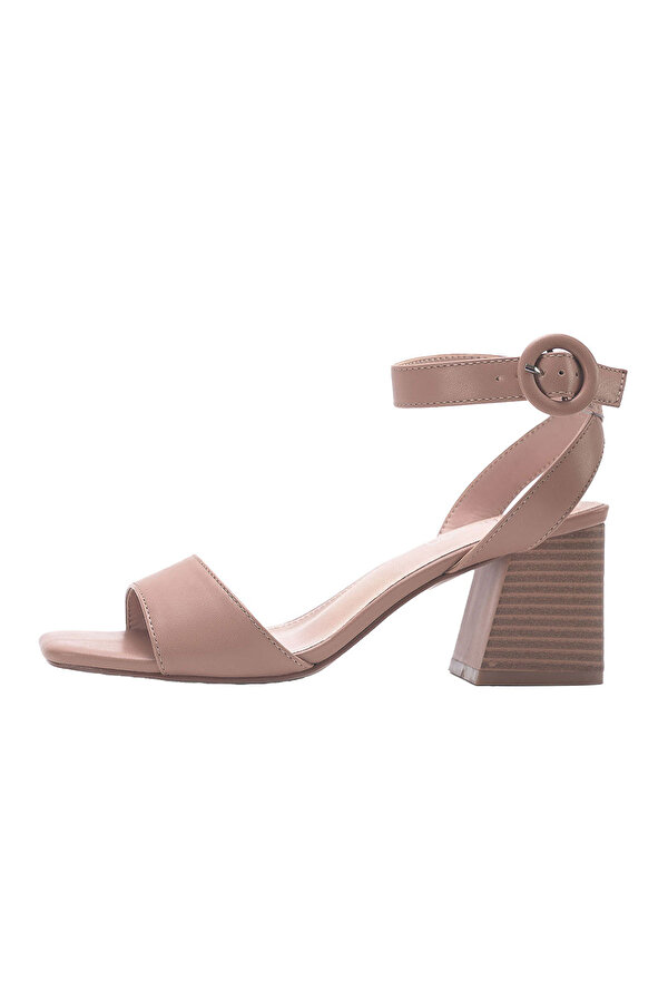 INT1221Y033 Beige Woman 241