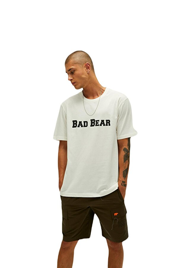 22.01.07.053-C108 Title Erkek T-Shirt