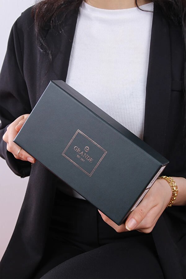 2639 HAKİKİ DERİ KADIN CÜZDAN YEŞİL