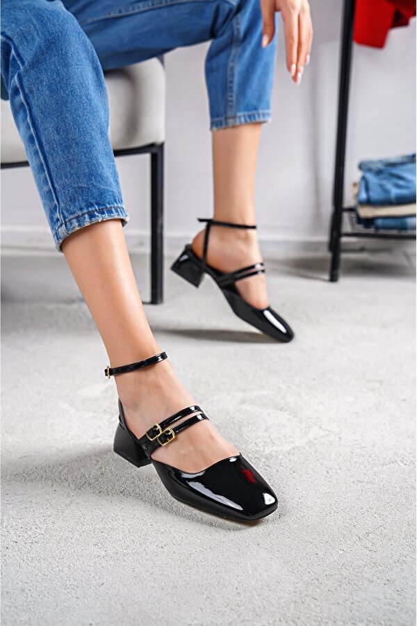 Kohana Siyah Çift Baret Küt Burun Topuklu Günlük Ayakkabı