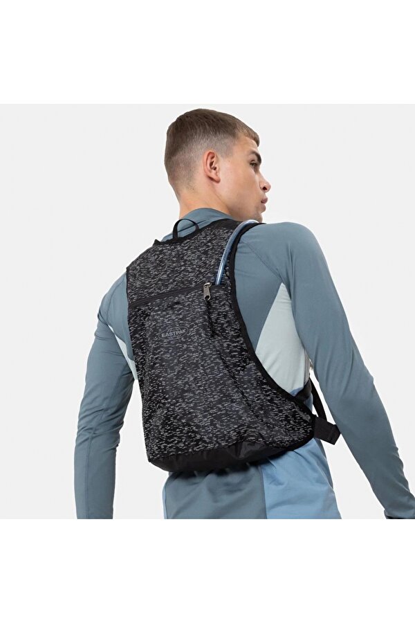 Junip Vest Drops Siyah Sırt Çantası EK0A5BE6831