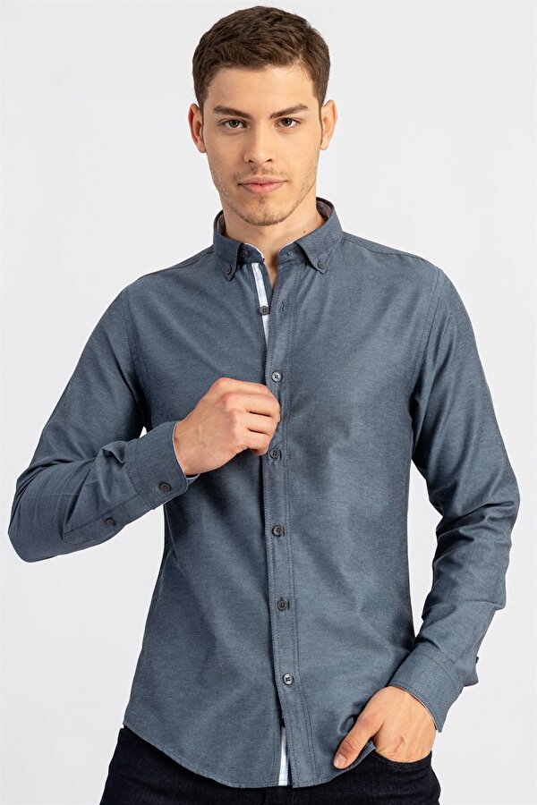 Erkek Slim Fit Dar Kesim Uzun Kollu Pamuklu Oxford Doku Kolay Ütülenebilir Mavi Düğmeli Yaka Gömlek