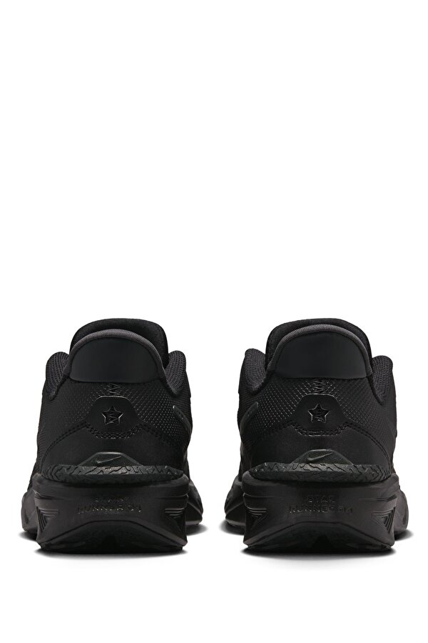 Nike Nike Star Runner 4 Nn (Gs Черный Подросток, Мальч. Обувь Для Бега