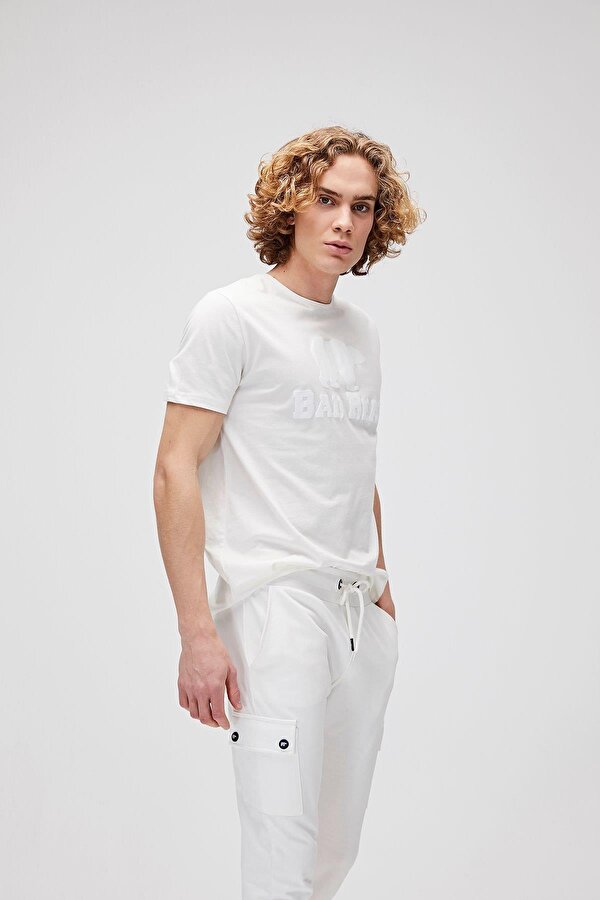 https://floimages.mncdn.com/media/catalog/product/23-08/17/200981392-3-1692298340.jpg