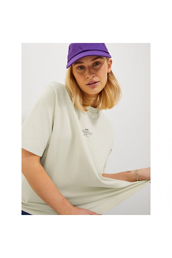 Sıfır Yaka Rahat Kesim Açık Bej Kadın T-Shirt 12241203