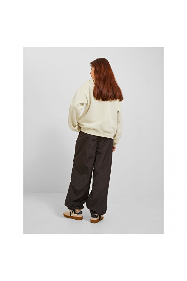 Bisiklet Yaka Rahat Kesim Kırık Beyaz Kadın Sweatshirt 12241324