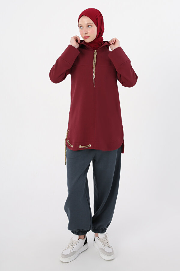 Bordo Kapüşonlu Zincirli Sim Detaylı Şardonlu Sweat Tunik