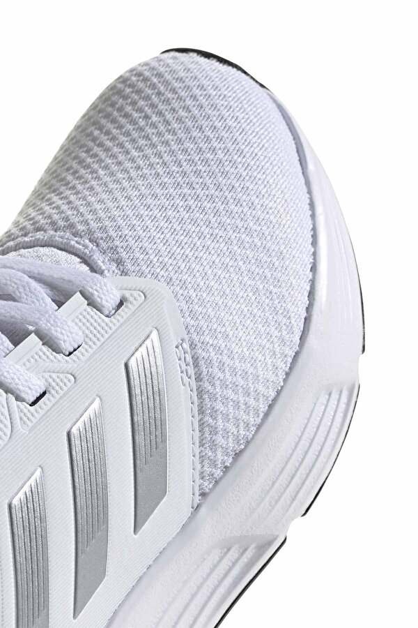 GALAXY 6 W WHITE Woman Running