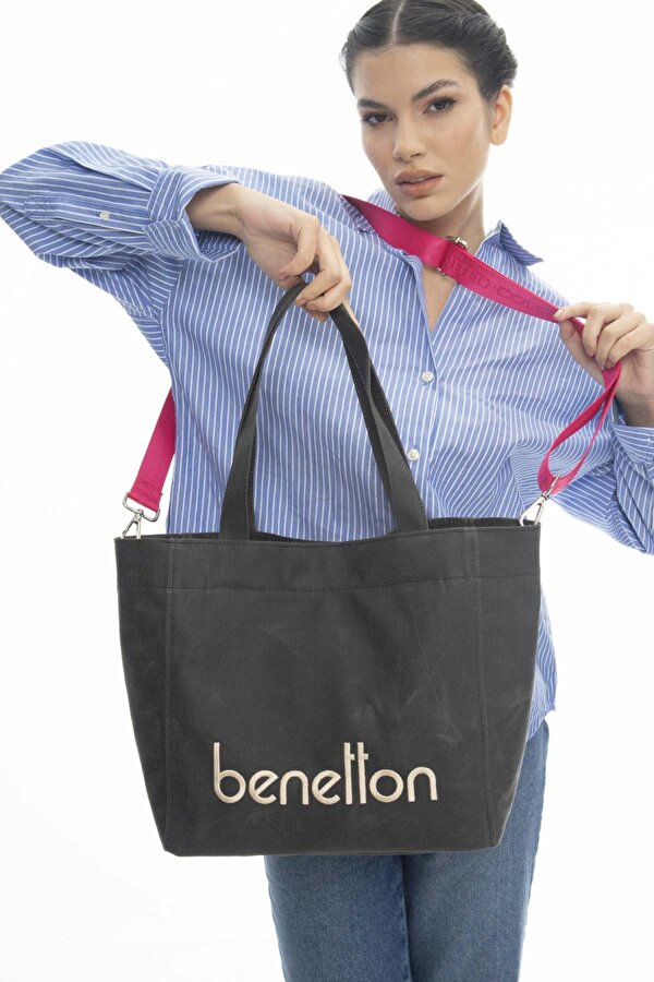 Unıted Colors Of  Bnt-1163 Kadın Kol Çantası