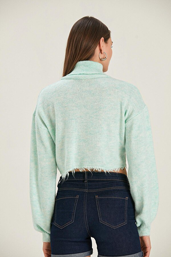 ALEXANDERGARDI BOĞAZLI CROP KAZAK (B22-5752)