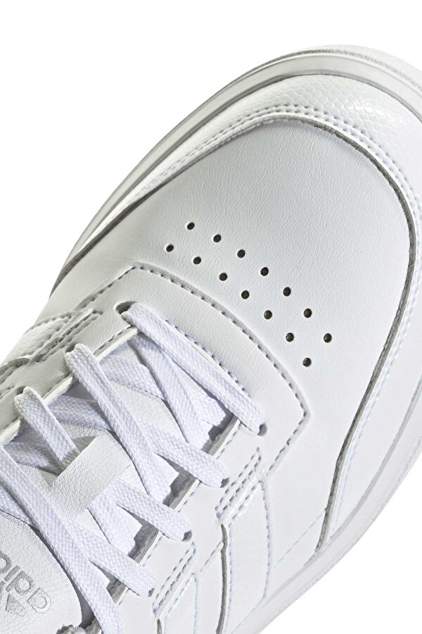 COURTBLOCK WHITE Woman 001