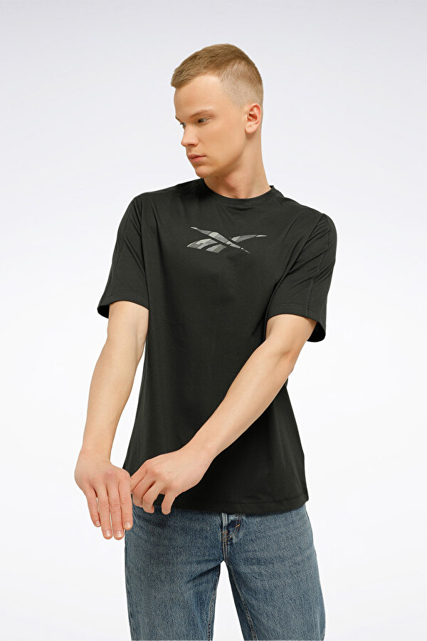 TRAIN SPEEDWICK GFX Siyah Erkek Kısa Kol T-Shirt