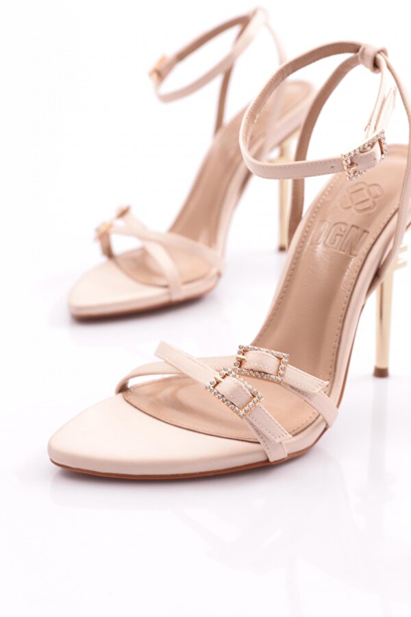 https://floimages.mncdn.com/media/catalog/product/24-03/08/201154646-4-1709881187.jpg