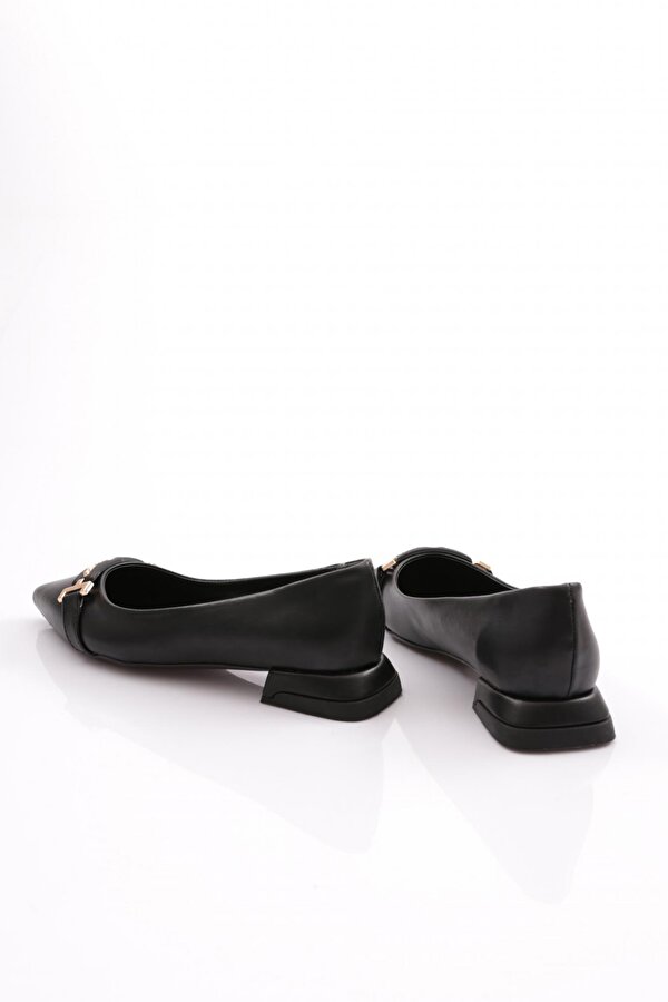 2885 Kadin Metal Aksesuarli Babet