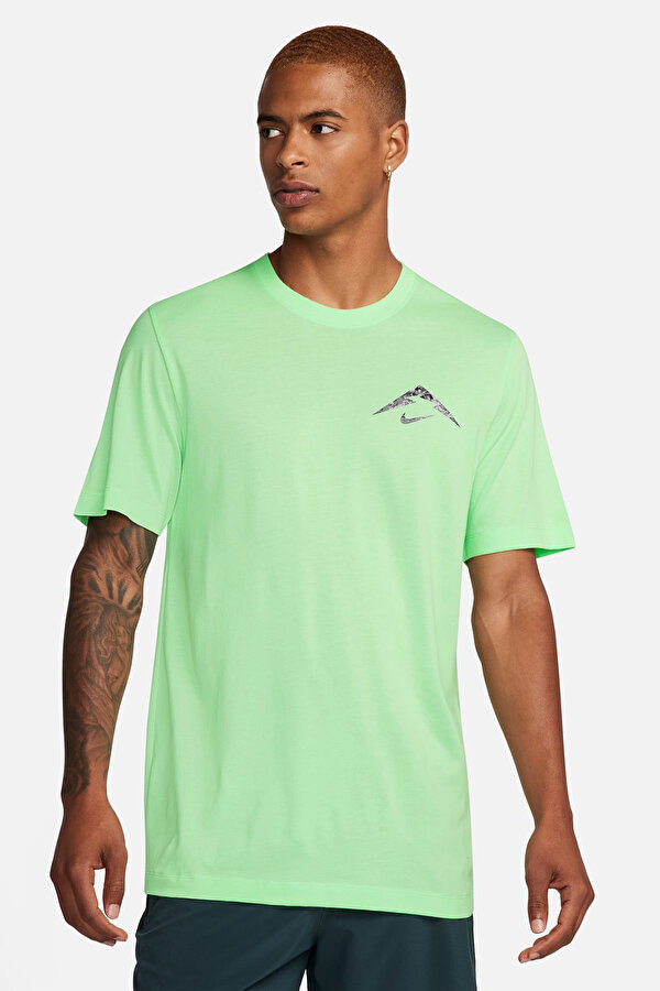 T shirt nike basic online