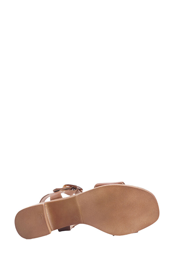 Miss F Int1224Y114 4Fx Бежевый 007 Женщина Босоножки